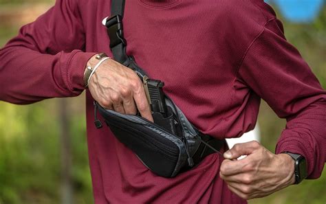 Pros & Cons Of Fanny Pack Concealed Carry .
